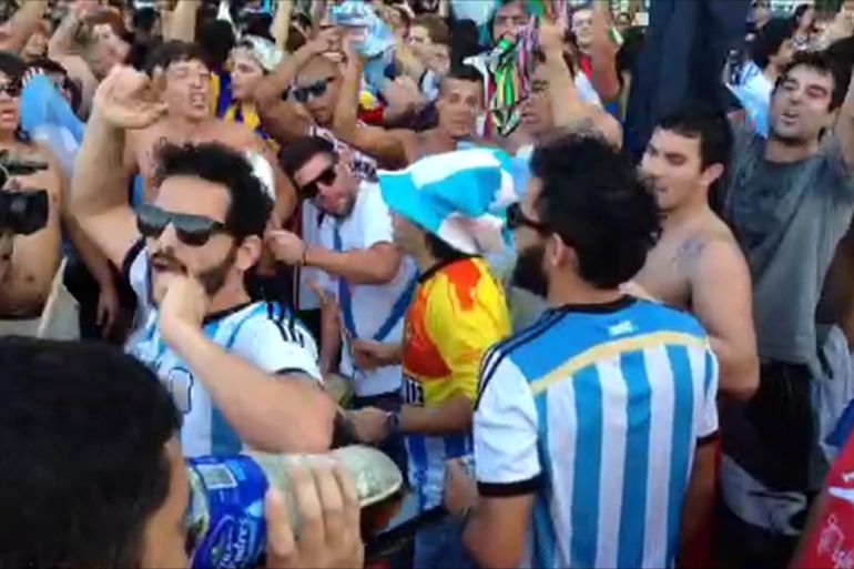 تحضيرات جماهير الأرجنتين لنهائي المونديال بالبرازيل