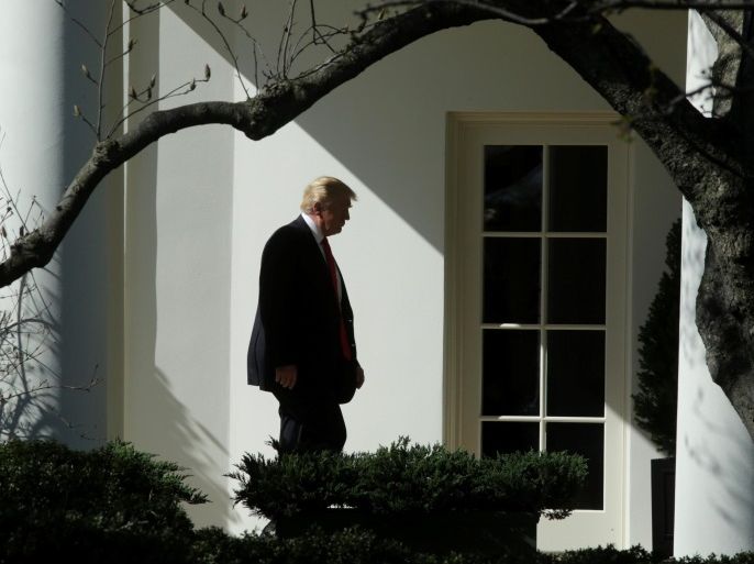U.S. President Donald Trump walks to the Oval Office of the White House in Washington, U.S., February 24, 2017. REUTERS/Yuri Gripas