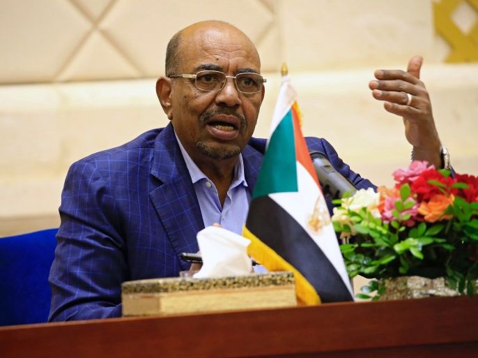 SudanÕs President Omar Hassan al-Bashir speaks during a press conference after the oath of the prime minister and first vice president Bakri Hassan Saleh at the palace in Khartoum, Sudan March 2, 2017. REUTERS/Mohamed Nureldin Abdallah