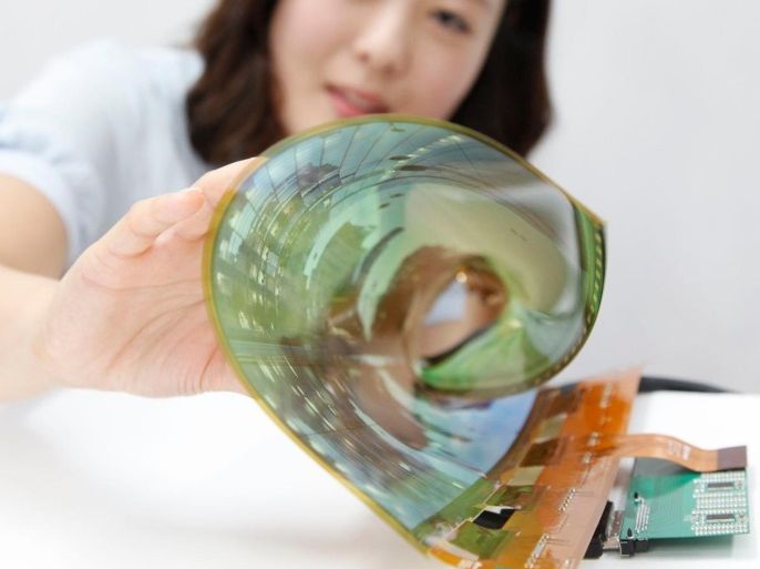 LG-rollable-OLED-display-flexible-rollable