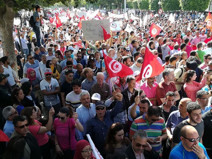 جانب من احتجاجات شعبية ضد الفساد وضد قانون المصالحة الاقتصادية/العاصمة تونس/مايو/آيار 2017