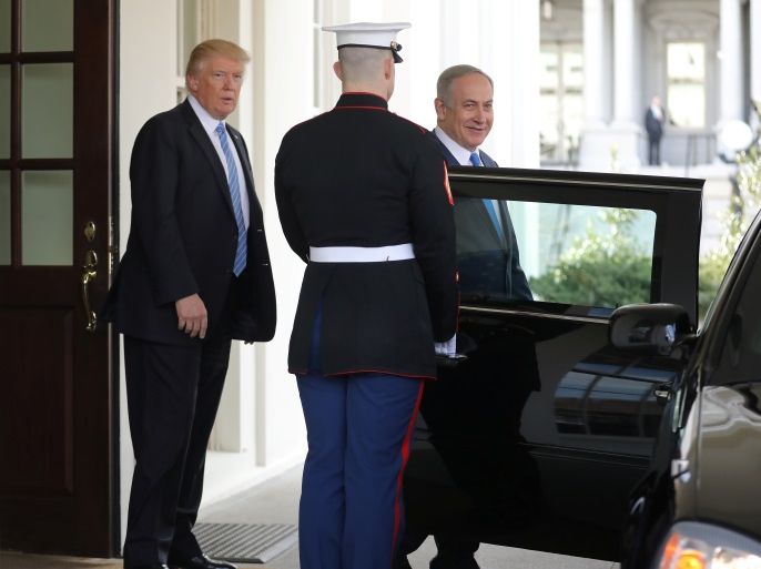 Israeli Prime Minister Benjamin Netanyahu (R) leaves the White House after a meeting with President Donald Trump in Washington, U.S., February 15, 2017. REUTERS/Carlos Barria