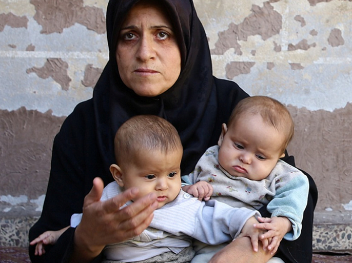 مدونات - الغوطة مجاعة سوريا مأساة أم طفلة