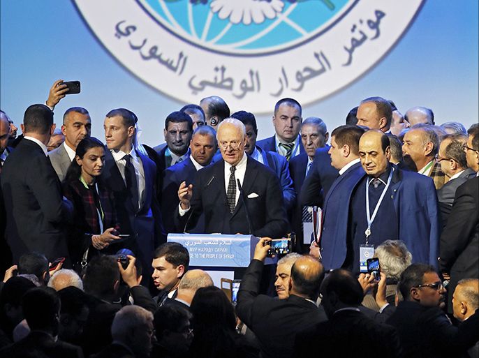 epa06486551 UN Special Envoy for Syria Staffan de Mistura (C) speaks during the Syrian National Dialogue Congress in the Black sea resort of Sochi, Russia, 30 January 2018. More than 1,500 delegates arrived to Sochi to take part in the Syrian National Dialogue Congress which is expected to make progress in settling the Syrian crisis. EPA-EFE/YURI KOCHETKOV
