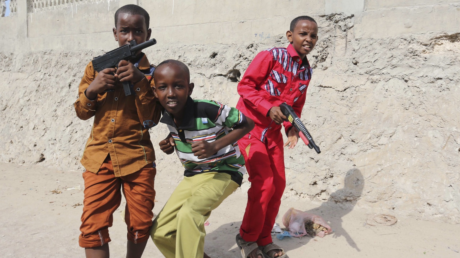 ما يميز الشباب الصومالي التمتع بقدر كبير من الحيوية والنشاط، وهذه دلالة واضحة على رغبة الكثير في إصلاح الواقع قدر المستطاع