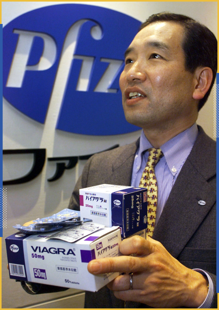 تاكايشي.. مدير العلاقات في شركة فايزر الطبية، والتي تقوم على تصنيع الفياغرا (رويترز)
