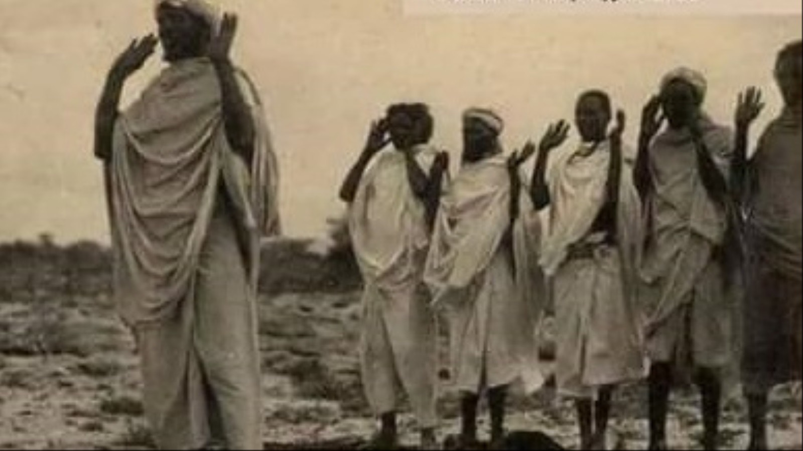 كان الصوماليون يتمددون على المشرق الأفريقي من أجل نشر الإسلام، أو الهرب عن صراع القبائل، أو البحث عن الثراء ومناطق لم يصلها الرعاة الرحل
