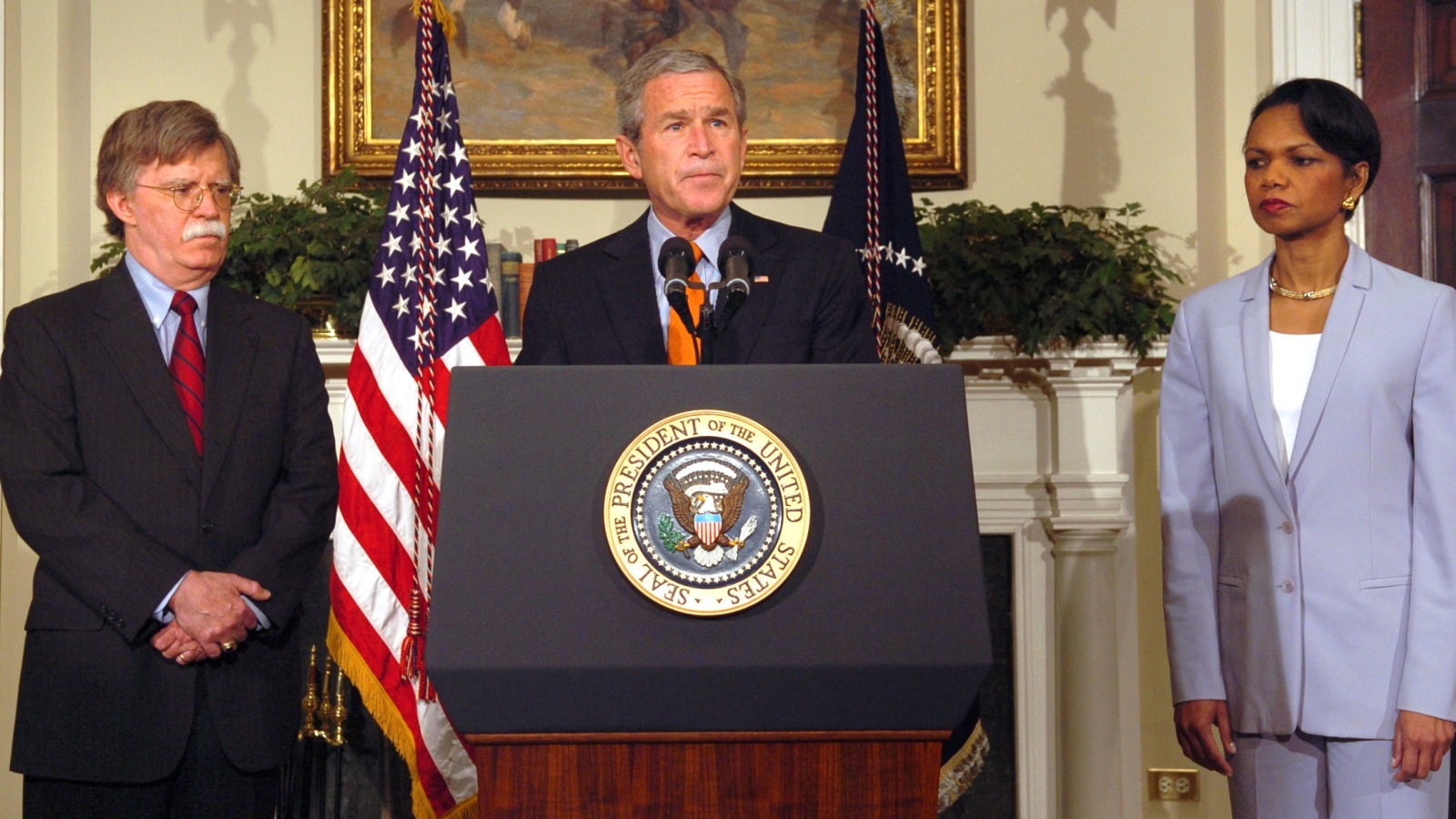 كوّن بولتون الكثير من العداوات جراء مواقفه الحادة مما دفع بوش للتخلي عنه، خاصة بعد تعيينه لكونداليزا رايس في منصب وزيرة الخارجية عام 2005