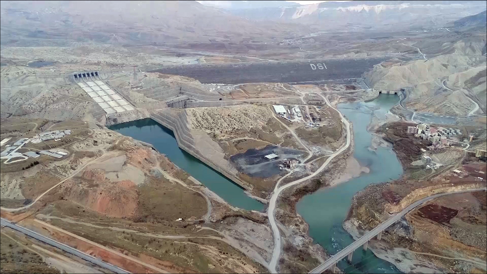 سد إليسو العملاق في تركيا سيتحكم بشكل مطلق بتدفق المياه إلى نهر دجلة