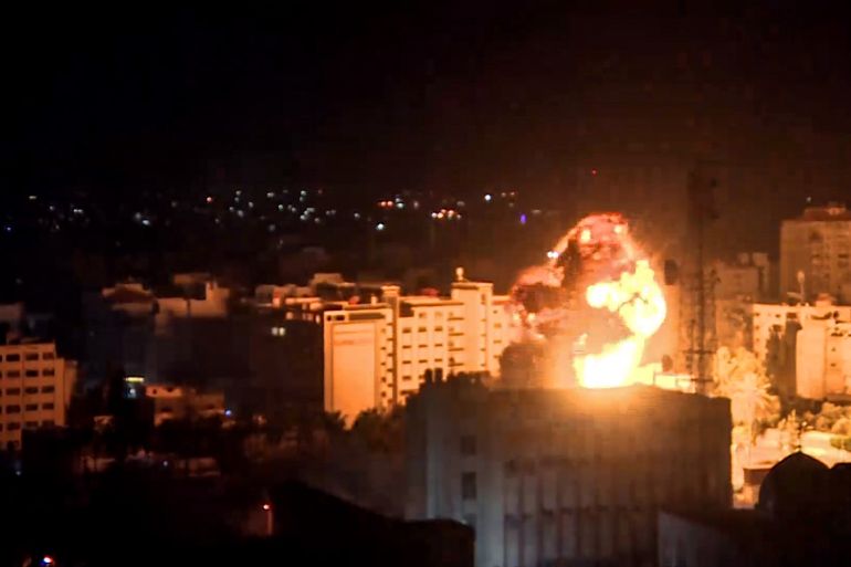 تصعيد إسرائيلي ضد قطاع غزة والمقاومة ترد بالصواريخ