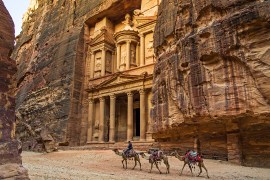 البتراء الأردنية تئن مع تراجع السياحة - تعليم