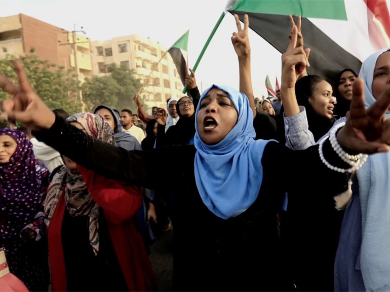 المشهد السوداني.. النائب العام يتسلم تقرير مجزرة فض الاعتصام