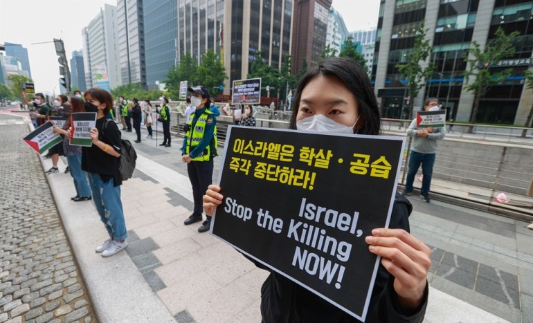 تغطية لوقفة أمام السفارة الإسرائيلية في كوريا الجنوبية