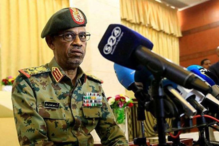 السودان.. تاريخ حافل بالانقلابات والثورات