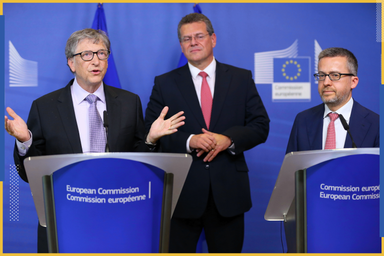 Breakthrough Energy Europe investment fund signing ceremony- - BRUSSELS, BELGIUM - OCTOBER 17: Bill and Melinda Gates Foundation founder and Founder of Microsoft Bill Gates (L), European Comissioner of Research and Innovation Carlos Moedas (R) and European Commission Vice President for Energy Union Maros Sefcovic (C) attend the Breakthrough Energy Europe investment fund signing ceremony at the EU headquarters in Brussels, Belgium on October 17, 2018.