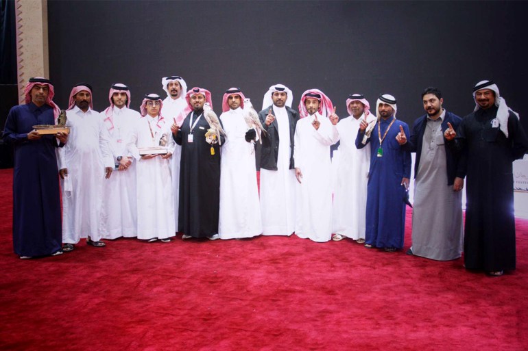 المسابقة شهدت منافسة شرسة من كل صقاري الخليج (الجزيرة)