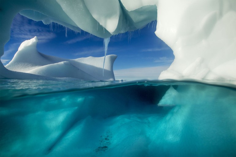 تحت الصفائح الجليدية الشاسعة في القارة القطبية الجنوبية توجد شبكة من الأنهار والبحيرات المصدر: غيتي
