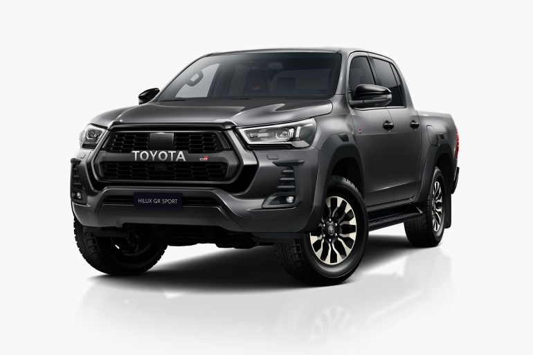 طرحت تويوتا طراز رياضي جديد من هايلكس يعرف باسم "جي أر" (Toyota Hilux Gr) (تويوتا)
