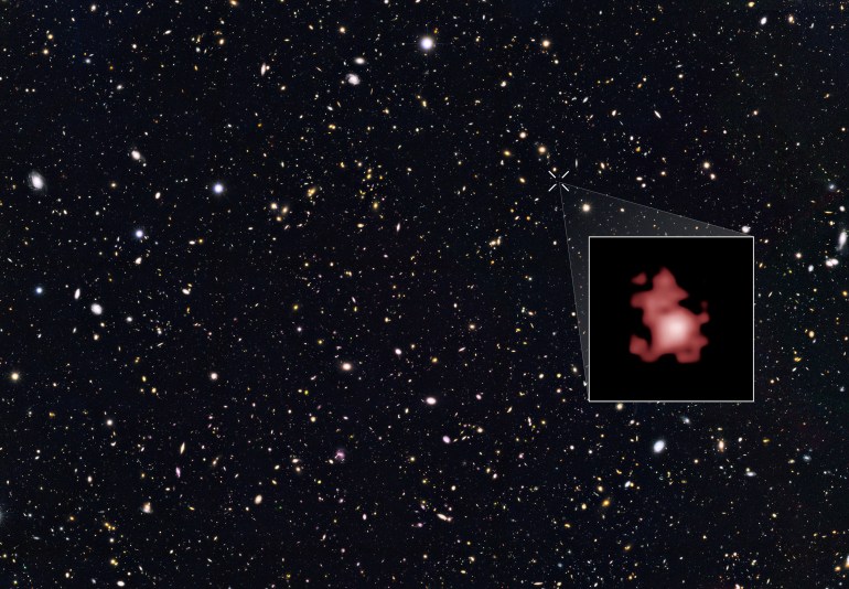 كانت أقدم مجرة مكتشفة سابقا هي مجرة GN-z11، بواسطة تلسكوب هابل في عام 2015 (ناسا)
