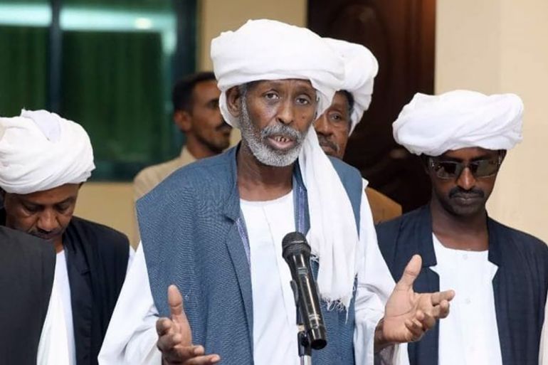 رئيس مجلس نظارات البجا بشرق السودان محمد الأمين ترك مواقع التواصل