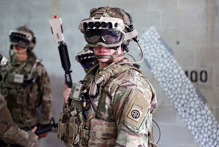Soldiers don a prototype of the U.S. Army?s Integrated Visual Augmentation System (IVAS) and wield a Squad immersive Virtual Trainer (SiVT) during a training environment test event at its third Soldier Touchpoint (STP 3) at Fort Pickett, Virginia, U.S., October 21, 2020. Picture taken October 21, 2020. Courtney Bacon/U.S. Army via REUTERS