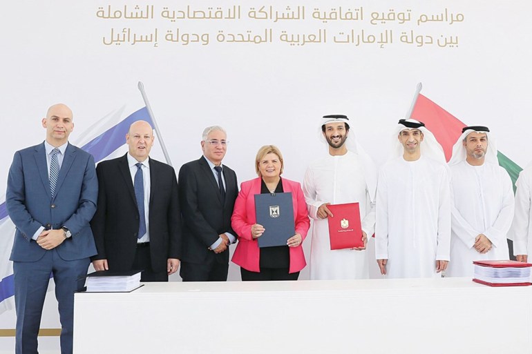 مراسم توقيع اتفاقية شراكة اقتصادية شاملة بين الإمارات وإسرائيل (الصحافة الاماراتية)