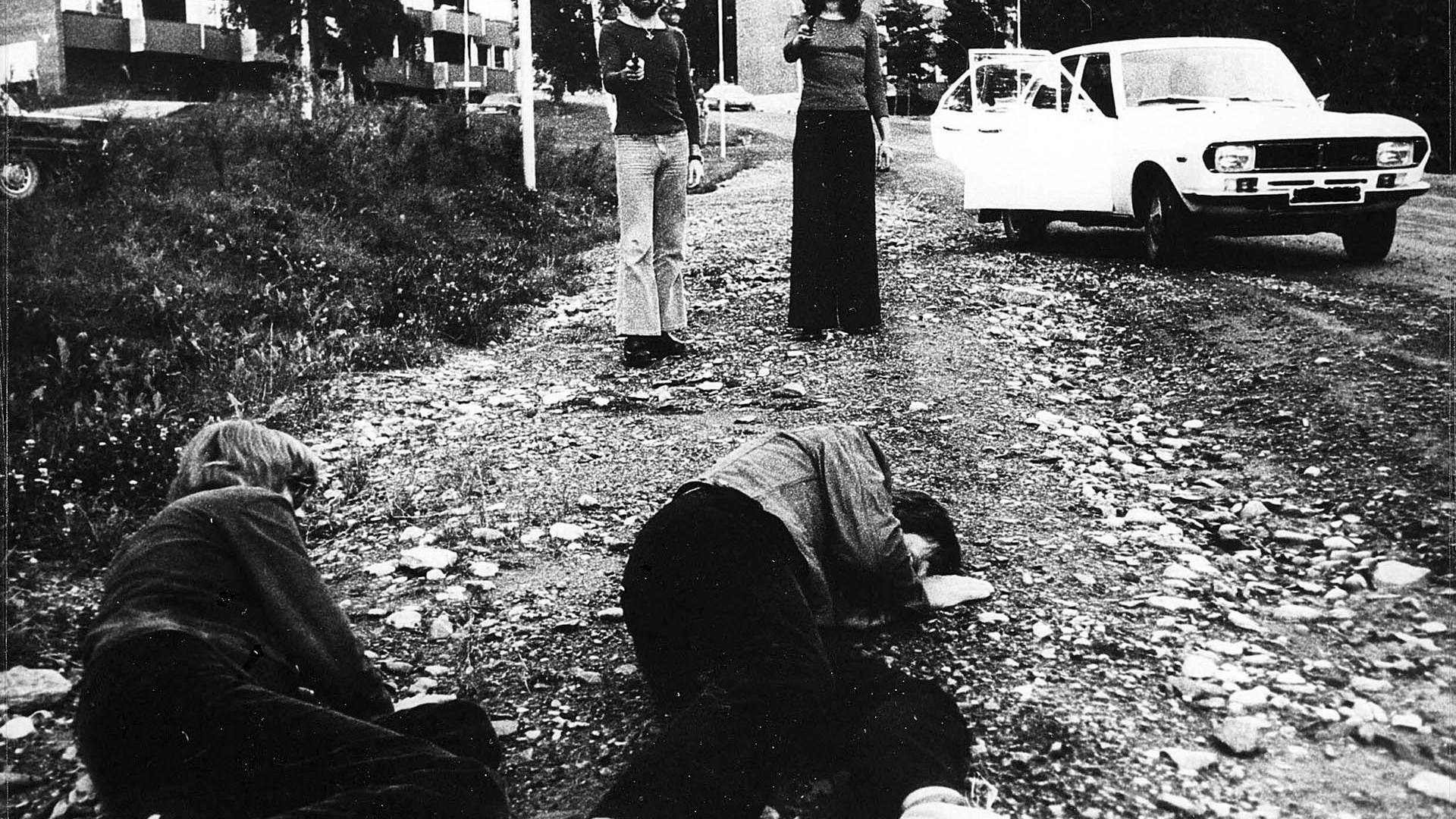 En rekonstruksjon av drapet på Ahmed Bouchiki på Lillehammer i 1973 - en av de største tabbene i den israelske etterretningsorganisasjonen Mossad sin historie, men langt fra den eneste. Foto: NTB Scanpix