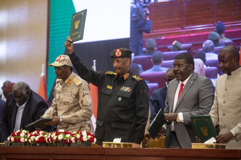 Sudan signs "framework agreement" to terminate the political crisis