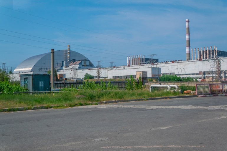 محطة تشيرنوبيل للطاقة النووية شهد انفجارا نوويا عام 1986 أدى إلى إطلاق كمية كبيرة الإشعاعات