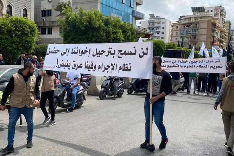 مسيرة في لبنان لمنع ترحيل السوريين (حساب د ـ أحمد موفق زيدان على تويتر)