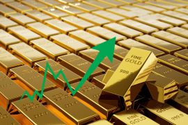 قيمة الدولار وسعر النفط وأسواق الأسهم من أهم العناصر التي تؤثر في سعر الذهب عالميا (شترستوك)