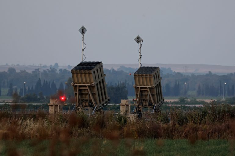 This picture shows batteries of Israel's Iron Dome air defence system in the southern Israeli city of Sderot on May 2, 2023, following a flare-up between the Israeli military and Gaza militants. - The Israeli military traded fire with Gaza militants following the death in Israeli custody of a Palestinian prisoner on hunger strike. (Photo by AHMAD GHARABLI / AFP)