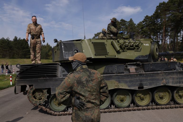 Ukrainians Receive Training On Leopard 1 Tanks