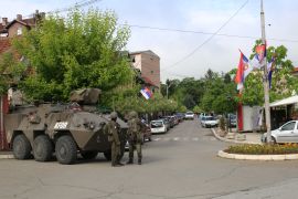قوات حفظ السلام التي يقودها الناتو كثفت وجودها في كوسوفو (الأناضول)