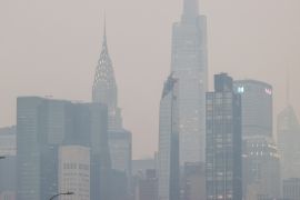 التلوث في نيويورك ارتفع إلى مستويات خطيرة تؤثر على الصحة (الأناضول)