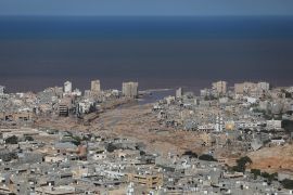 الاتحاد الأوروبي أعلن إمداد مدينة درنة الليبية برادارات مخترقة للأرض للبحث عن ضحايا الإعصار (غيتي)