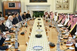 This handout photograph taken on September 11, 2023 and released by the Indian Press Information Bureau (PIB) shows India's Prime Minister Narendra Modi (center L) and his Saudi Arabian counterpart and Crown Prince Mohammed bin Salman (center R) attending their delegation level talks at the Hyderabad House in New Delhi. (Photo by PIB / AFP) / RESTRICTED TO EDITORIAL USE - MANDATORY CREDIT "AFP PHOTO/INDIAN PRESS INFORMATION BUREAU (PIB)" - NO MARKETING NO ADVERTISING CAMPAIGNS - DISTRIBUTED AS A SERVICE TO CLIENTS - RESTRICTED TO EDITORIAL USE - MANDATORY CREDIT "AFP PHOTO/Indian Press Information Bureau (PIB)" - NO MARKETING NO ADVERTISING CAMPAIGNS - DISTRIBUTED AS A SERVICE TO CLIENTS /