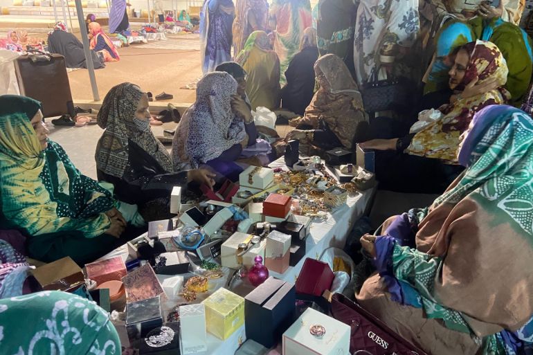 موريتانيا تبرعات لغزة وأسواق خيرية لبيع التبرعات العينية