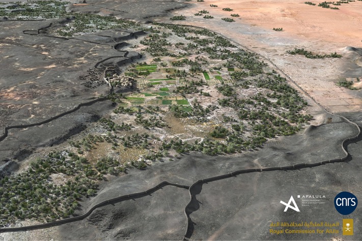 صورة تخلية من للأسوار القديمة التي كانت تحيط بواحة خيبر قبل حوالي 4 آلاف عام