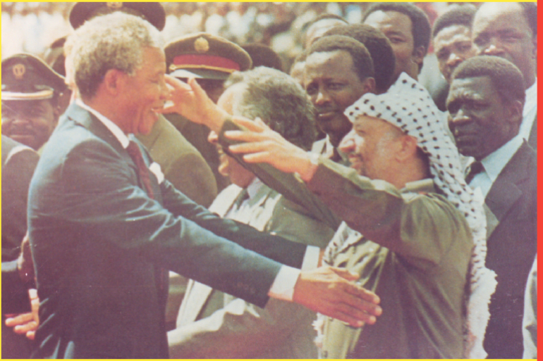 2012/8/5 الرئيس الراحل ياسر عرفات مع الرئيس الأسبق لجمهورية جنوب إفريقيا نيلسون مانديلا