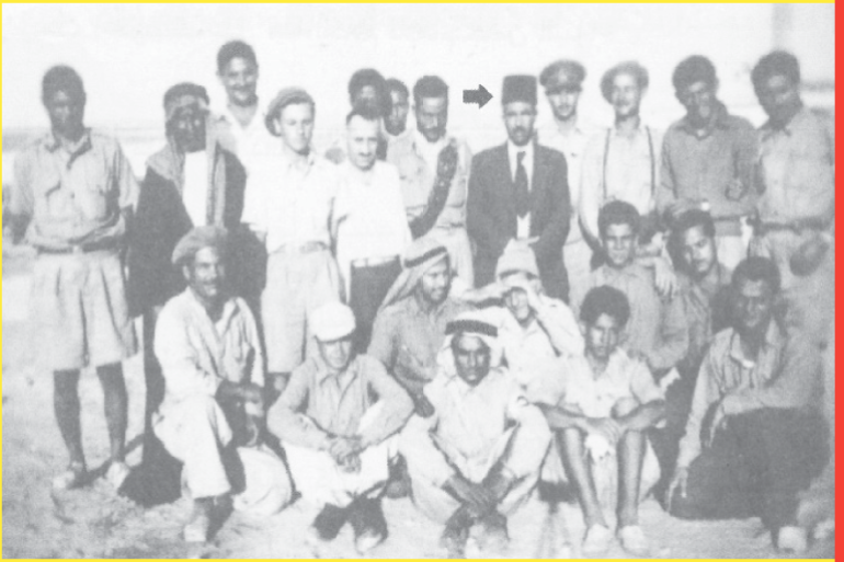 مجموعة من متطوعي الإخوان المسلمين في حرب 1948، ويظهر في الصورة ظافر الشوا أمين سر شعبة الإخوان في غزة