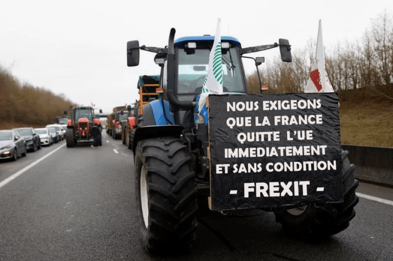 مظاهرات للقطاع الزراعي في فرنسا تطالب بالخروج من الاتحاد الأوروبي تحت مسمى فريسكت frexit