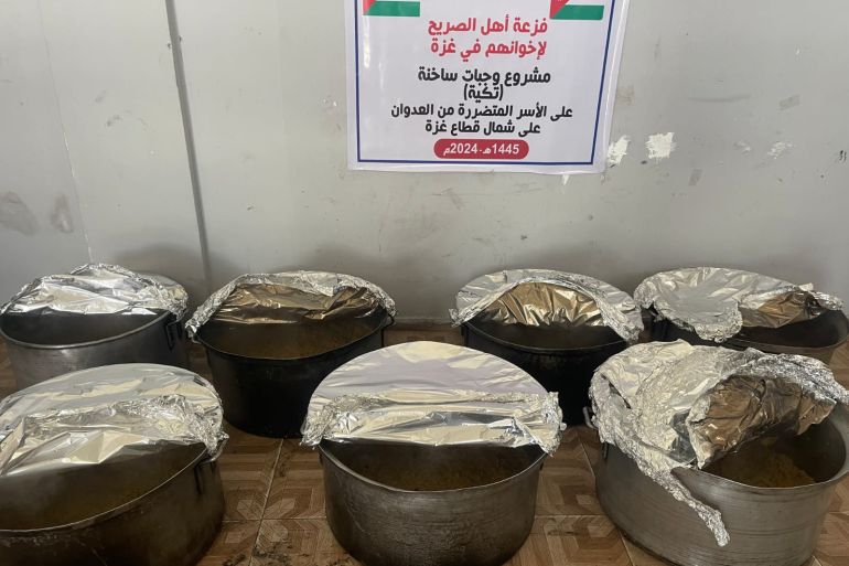 مساعدات غذائية مقدمة من الأردن لسكان قطاع غزة .. الجزيرة