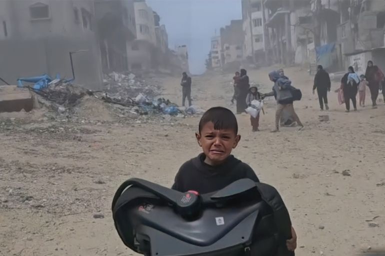 طفل خائف- غزة