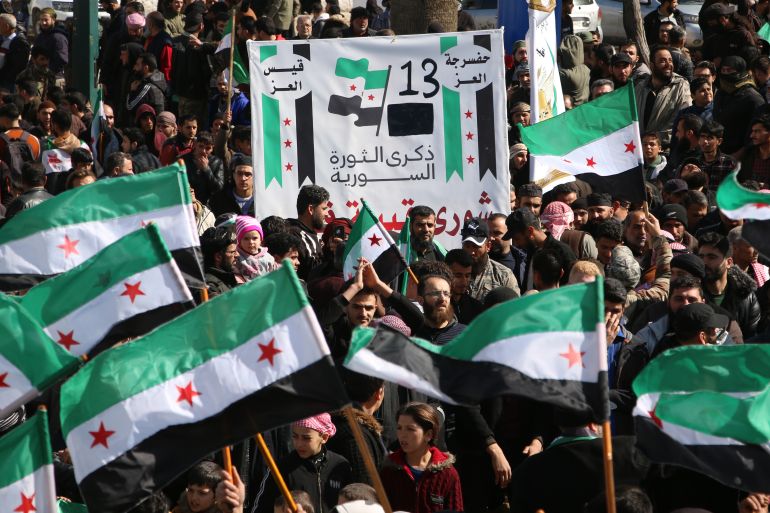 إحياء الذكرى الثالثة عشر للثورة السورية