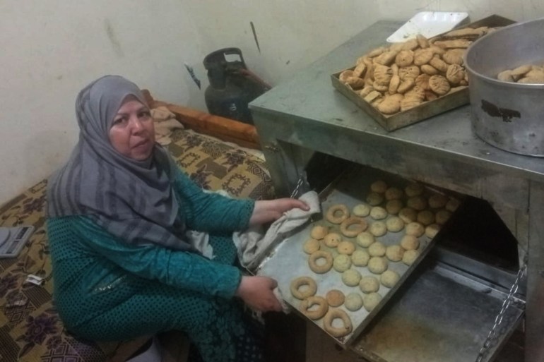 ****داخليه****"كعك العيد في مصر بنكهة فلسطينية
